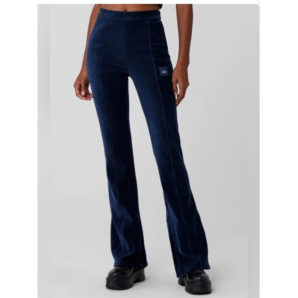 Alo Yoga Micro Corduroy High-Waist Winter Break Flare Pants